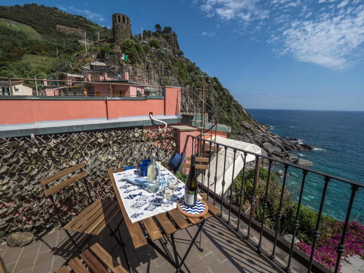 Refilea Sea View Tower Villa Вернацца Экстерьер фото