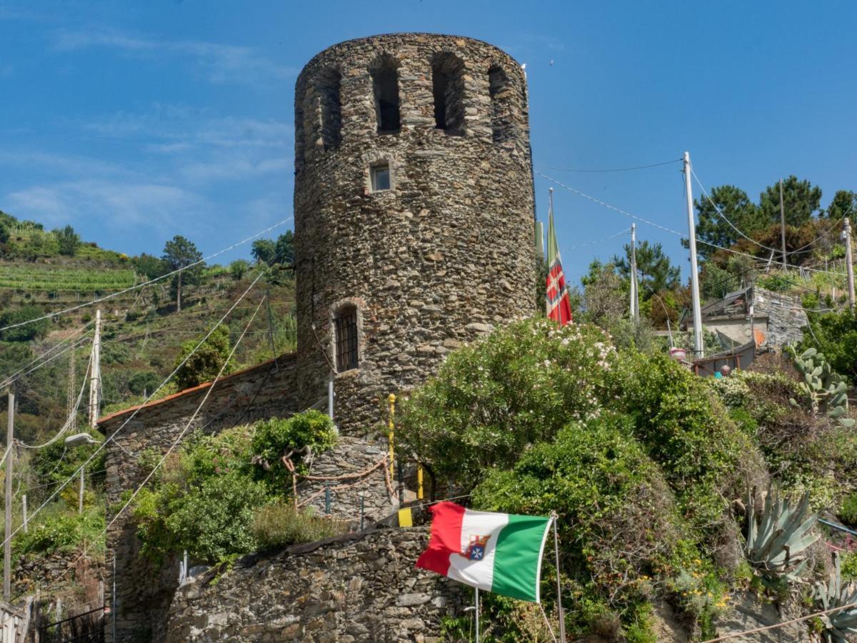 Refilea Sea View Tower Villa Вернацца Экстерьер фото