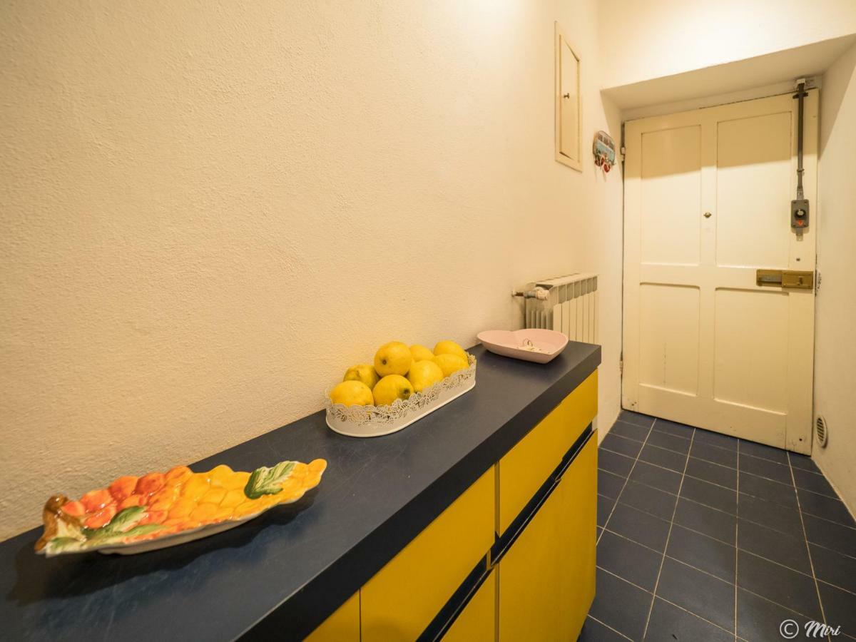 Refilea Sea View Tower Villa Вернацца Экстерьер фото